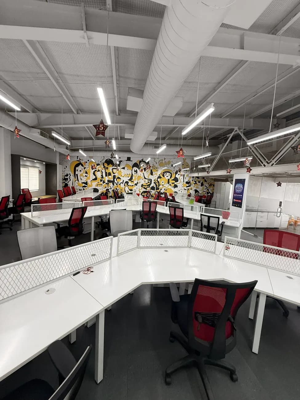 Dedicated desk workstation pods