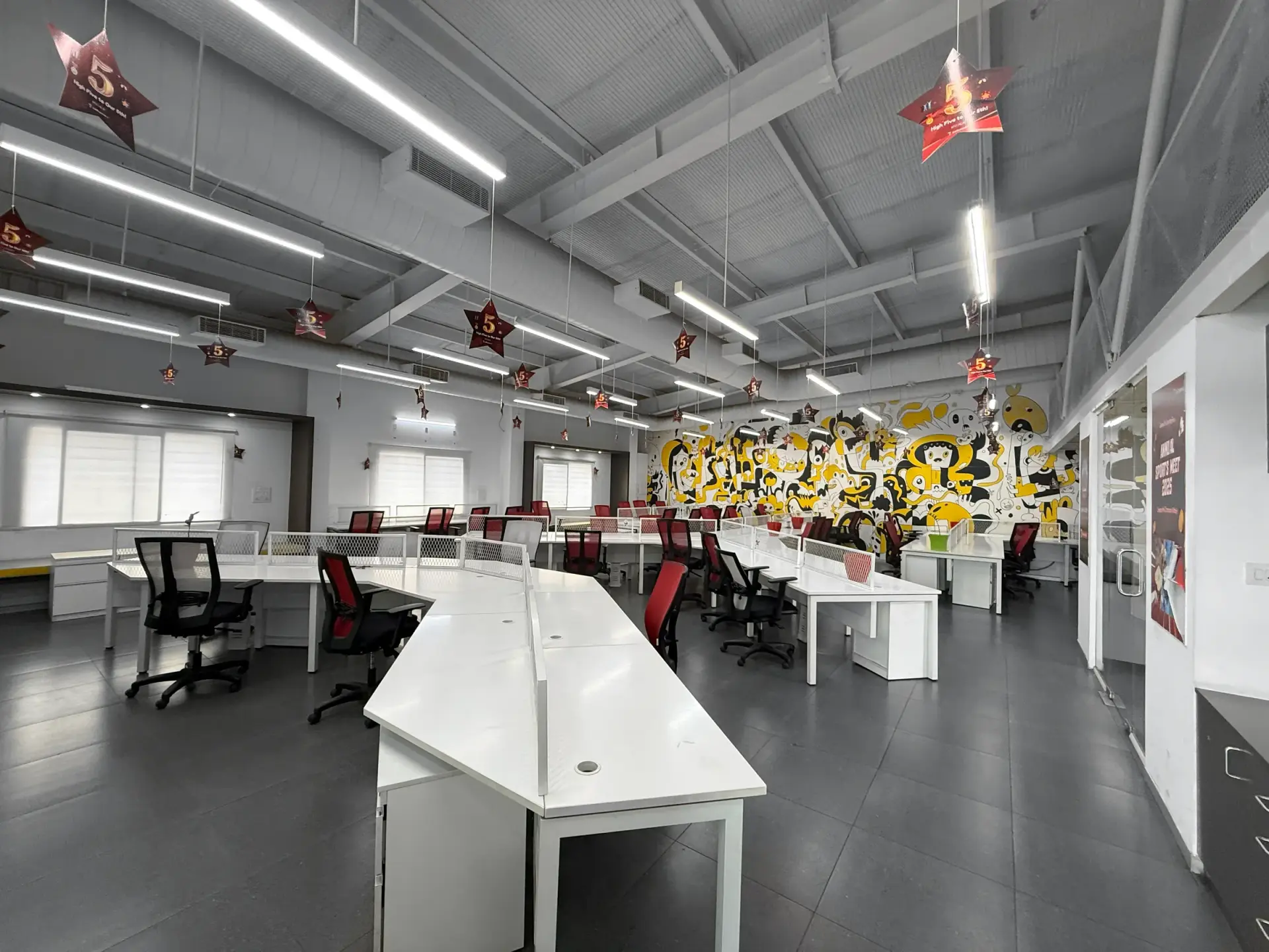 MindCraft Spaces collaborative coworking floor in JP Nagar